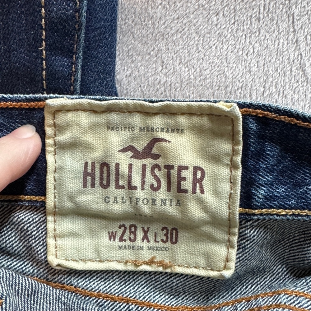 Hollister Men’s Dark Blue Denim Boot Jeans